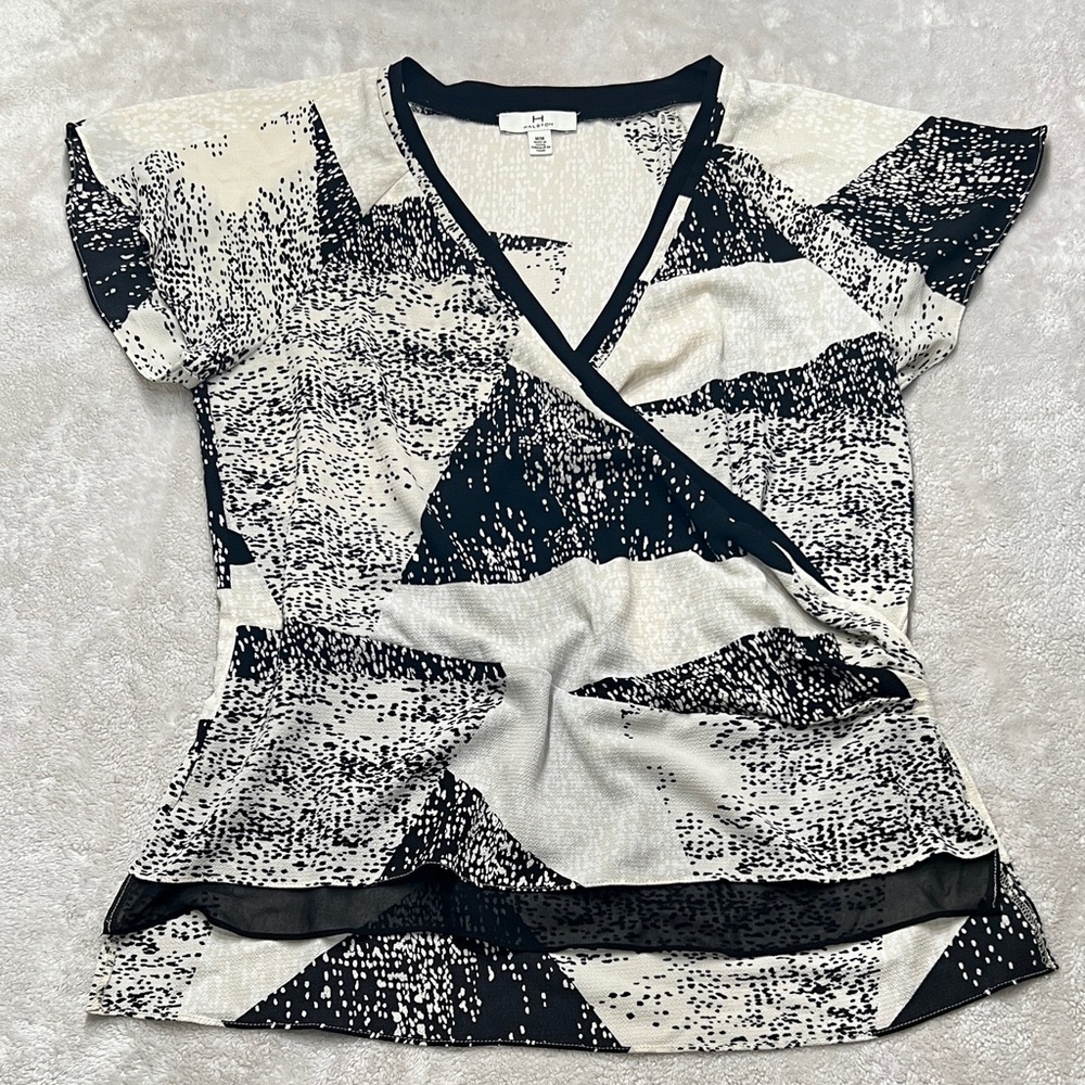 Halston Black and Cream Abstract Blouse